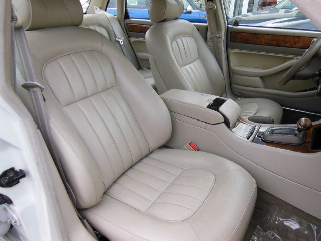 JAGUAR XJ6 1996 photo 18