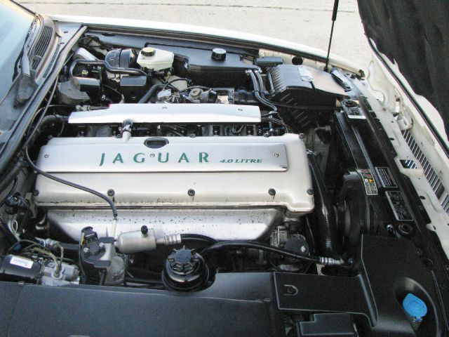 JAGUAR XJ6 E500w4 5.0L Sedan