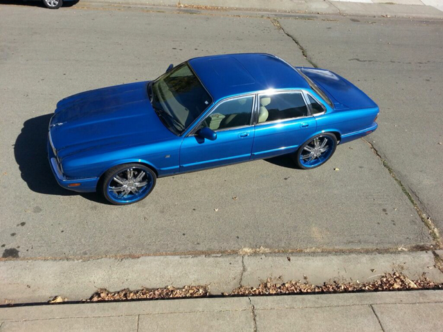 JAGUAR XJ8 1998 photo 3