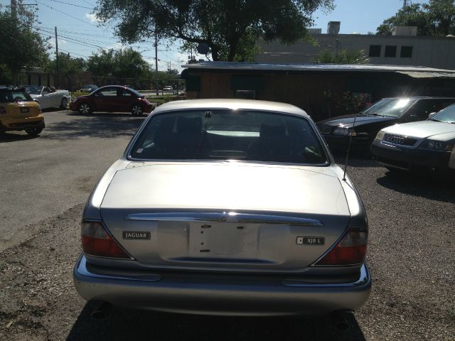 JAGUAR XJ8 1999 photo 4
