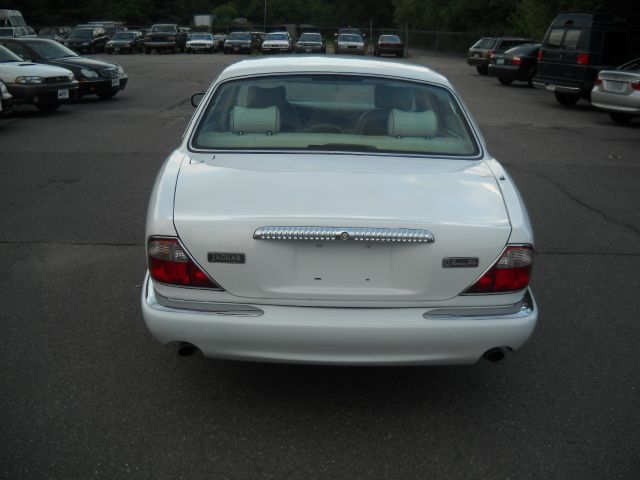 JAGUAR XJ8 1999 photo 2