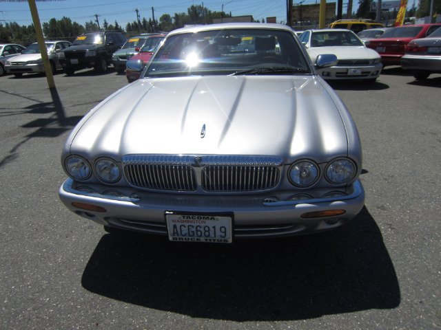 JAGUAR XJ8 2001 photo 6