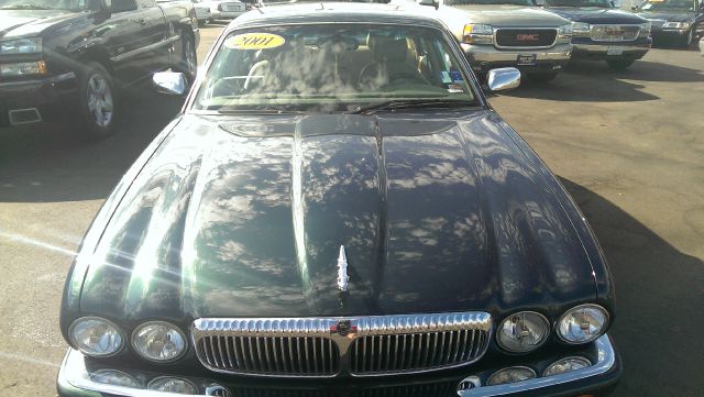 JAGUAR XJ8 2001 photo 2