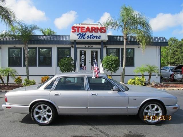 JAGUAR XJ8 2001 photo 2