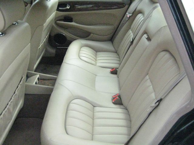 JAGUAR XJ8 2001 photo 1