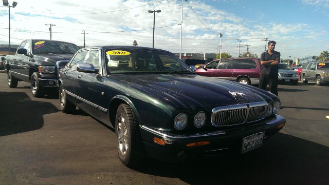 JAGUAR XJ8 2001 photo 1