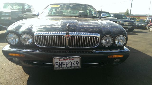 JAGUAR XJ8 2001 photo 2