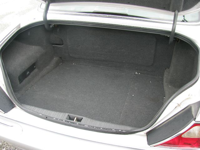 JAGUAR XJ8 2002 photo 16