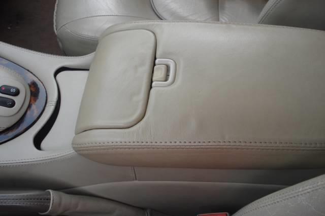 JAGUAR XJ8 2003 photo 12