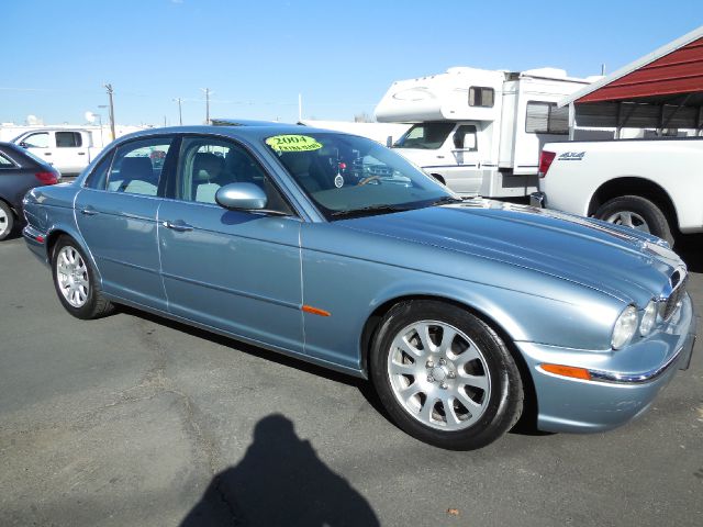 JAGUAR XJ8 2004 photo 4