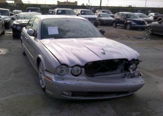 JAGUAR XJ8 2004 photo 4