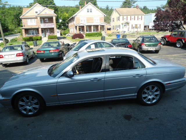 JAGUAR XJ8 2004 photo 3