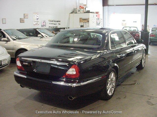 JAGUAR XJ8 2005 photo 4