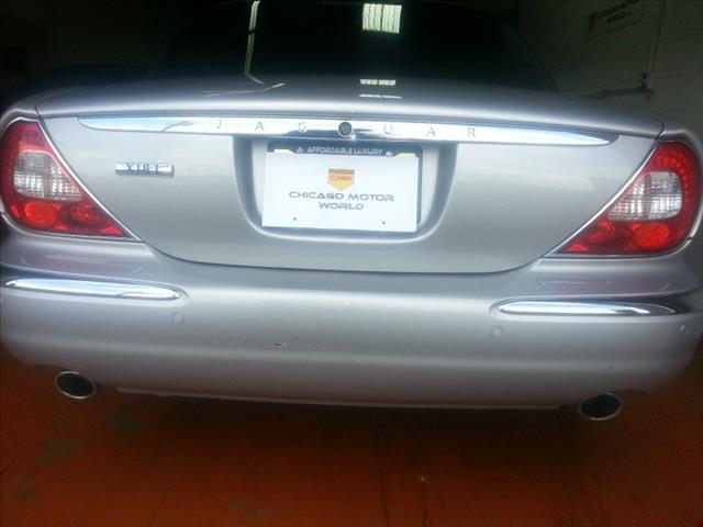 JAGUAR XJ8 2005 photo 1