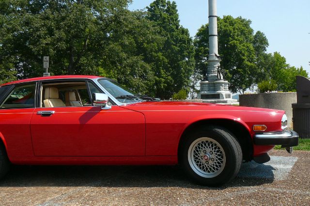 JAGUAR XJS 1990 photo 13