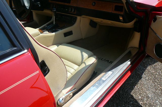 JAGUAR XJS 1990 photo 27