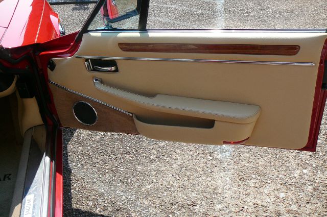 JAGUAR XJS 1990 photo 29