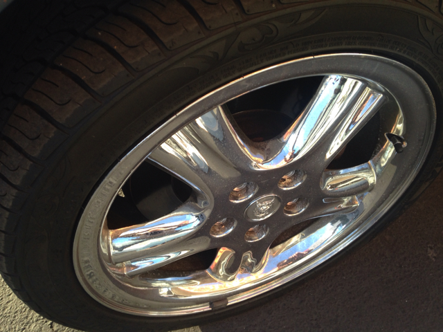 JAGUAR XJ Sedan 1999 photo 4