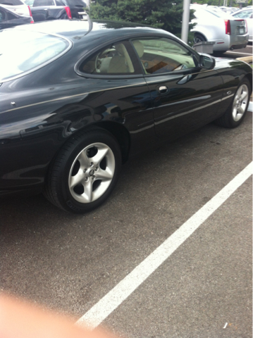 JAGUAR XK-Series 2002 photo 3