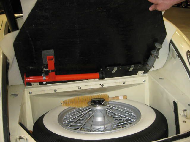 JAGUAR XK 1957 photo 20