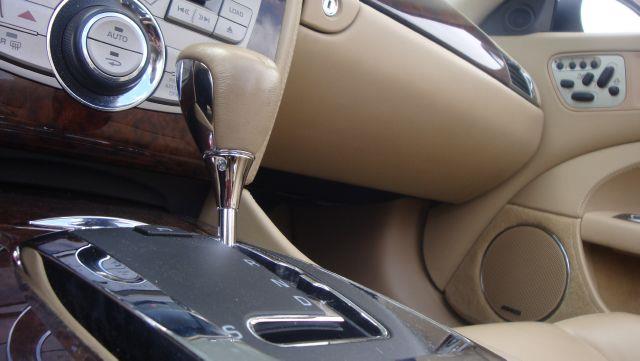 JAGUAR XK 2WD Crew Cab SWB XE FFV Convertible