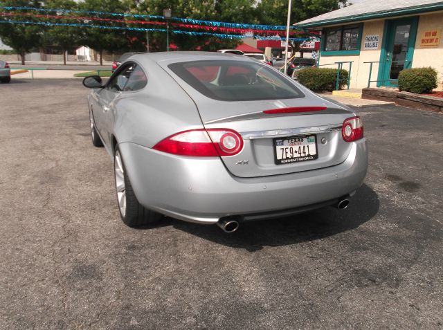 JAGUAR XK 2009 photo 4
