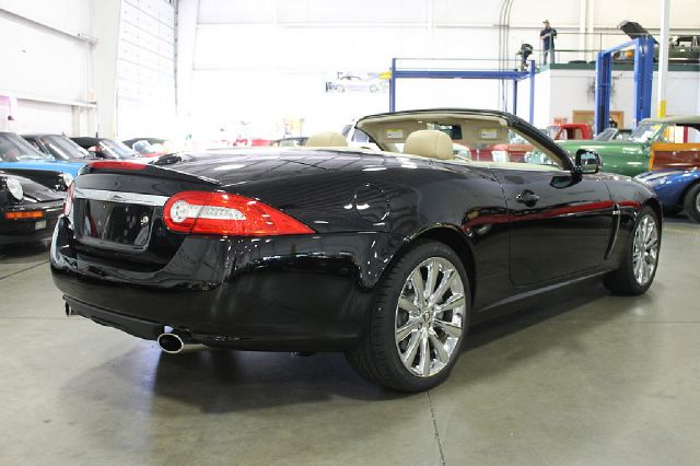 JAGUAR XK 2011 photo 2