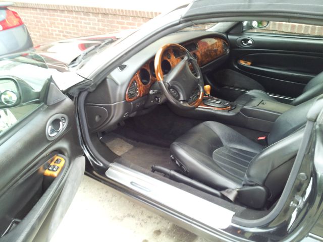 JAGUAR XK8 1997 photo 15