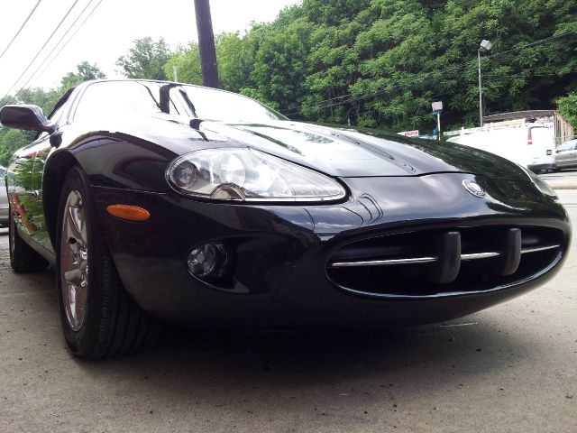 JAGUAR XK8 1997 photo 8