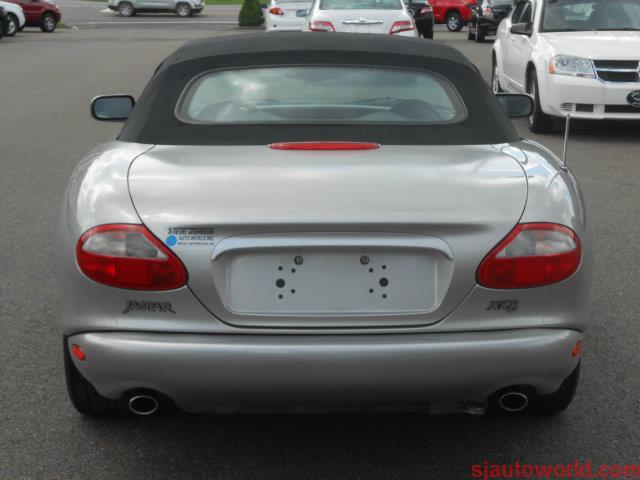 JAGUAR XK8 1998 photo 4