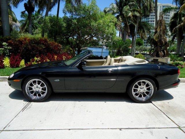 JAGUAR XK8 1998 photo 1
