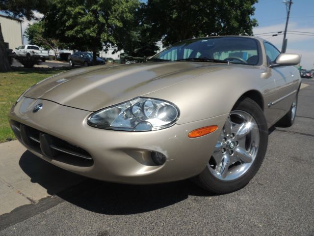 JAGUAR XK8 GT Premium Coupe
