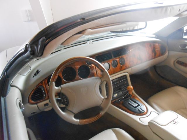 JAGUAR XK8 1998 photo 1