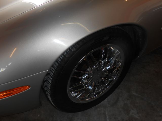 JAGUAR XK8 1998 photo 2