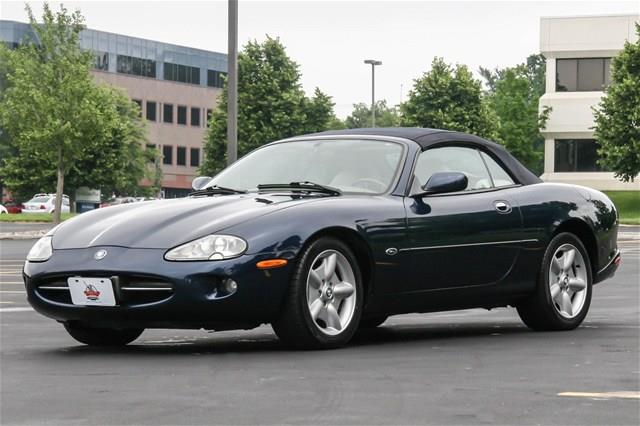 JAGUAR XK8 1998 photo 2