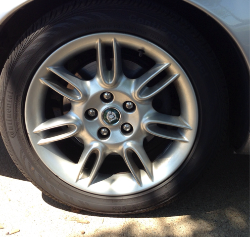 JAGUAR XK8 2000 photo 34