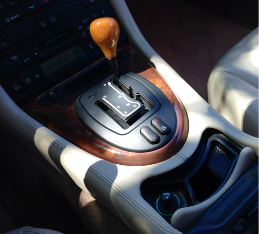 JAGUAR XK8 2000 photo 5