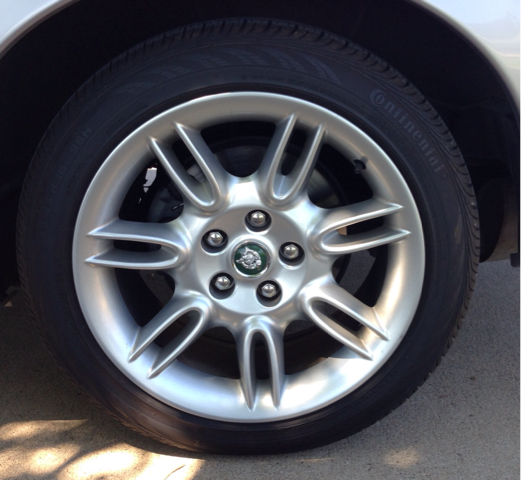 JAGUAR XK8 2000 photo 8