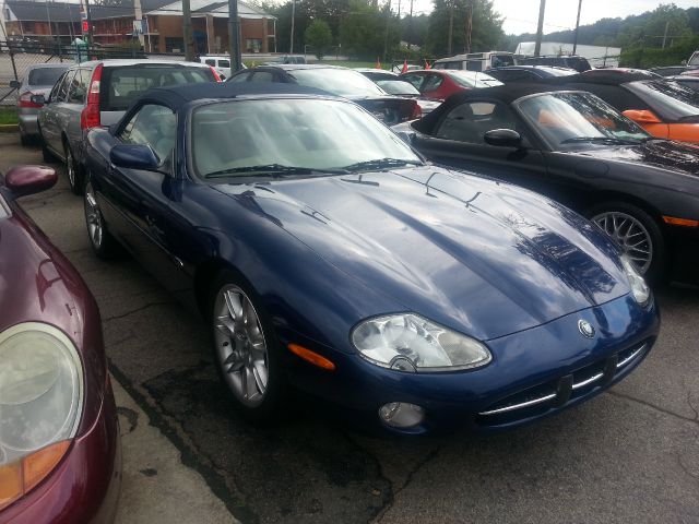 JAGUAR XK8 2001 photo 4