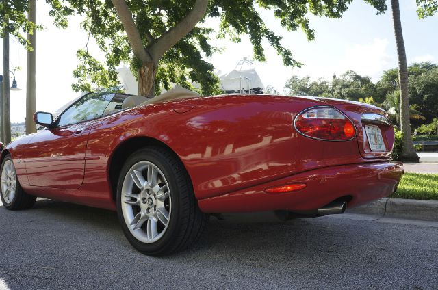 JAGUAR XK8 2001 photo 1
