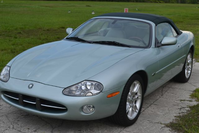 JAGUAR XK8 2001 photo 1