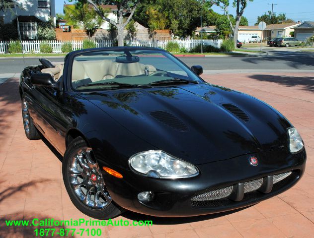 JAGUAR XKR 2000 photo 4
