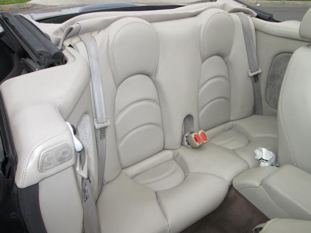JAGUAR XKR 2001 photo 2