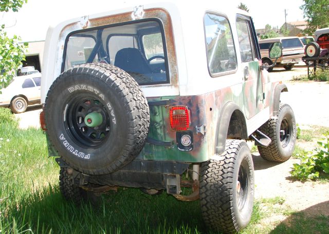 Jeep CJ7 1983 photo 3