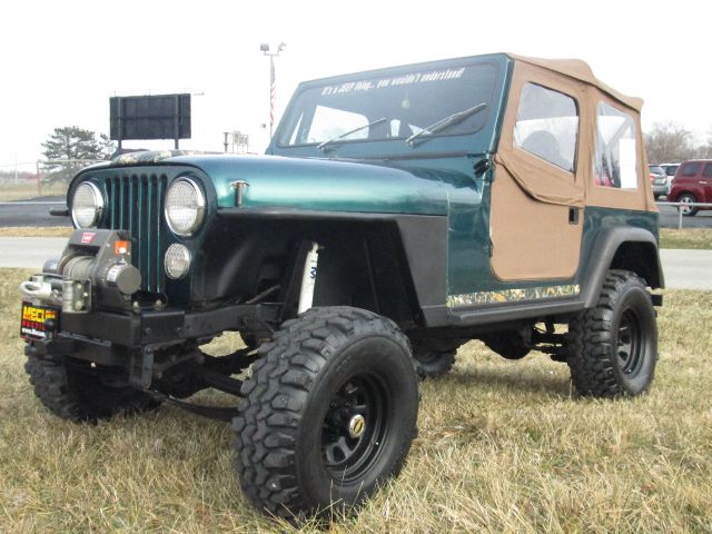 Jeep CJ7 1983 photo 2