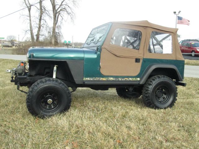 Jeep CJ7 1983 photo 3