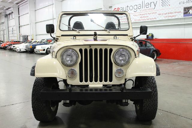 Jeep CJ7 1984 photo 12