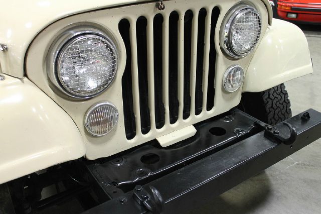 Jeep CJ7 1984 photo 76