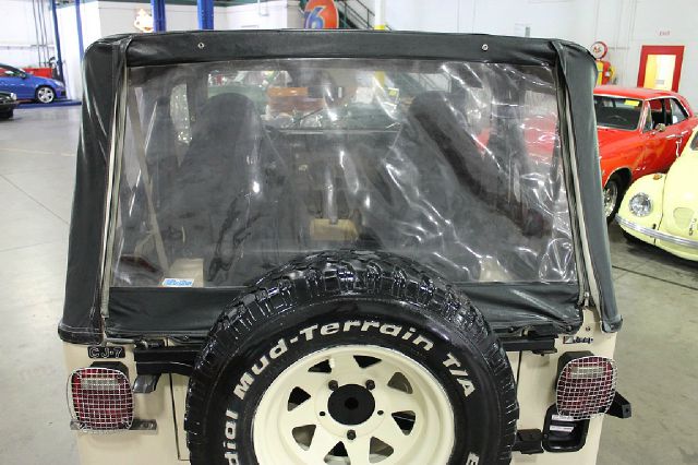 Jeep CJ7 1984 photo 94