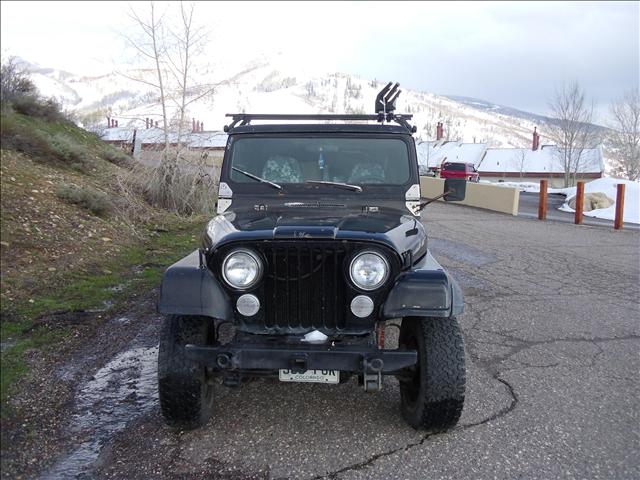 Jeep CJ7 1984 photo 1
